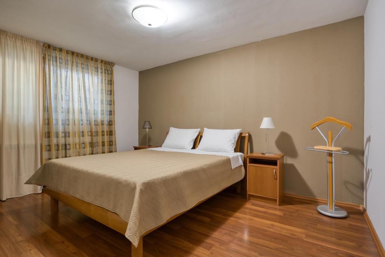 Apartman Marija Lux Свети-Стефан Экстерьер фото